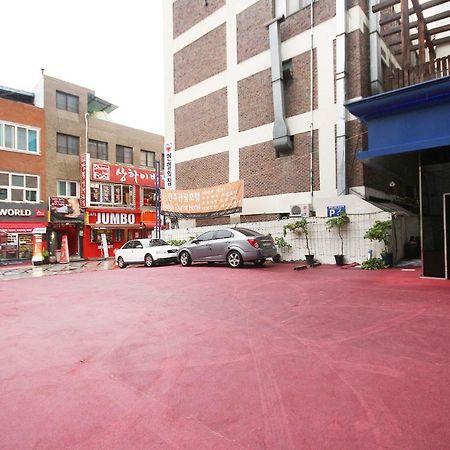 Jeonju Tourist Hotel Экстерьер фото